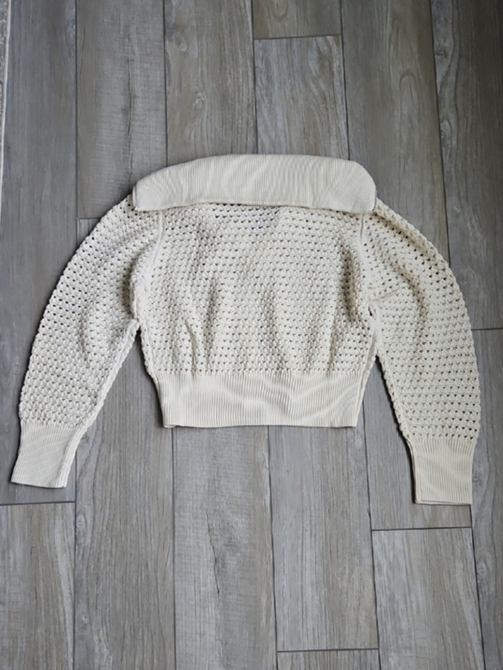Varley Sweater - Picture 6 of 9